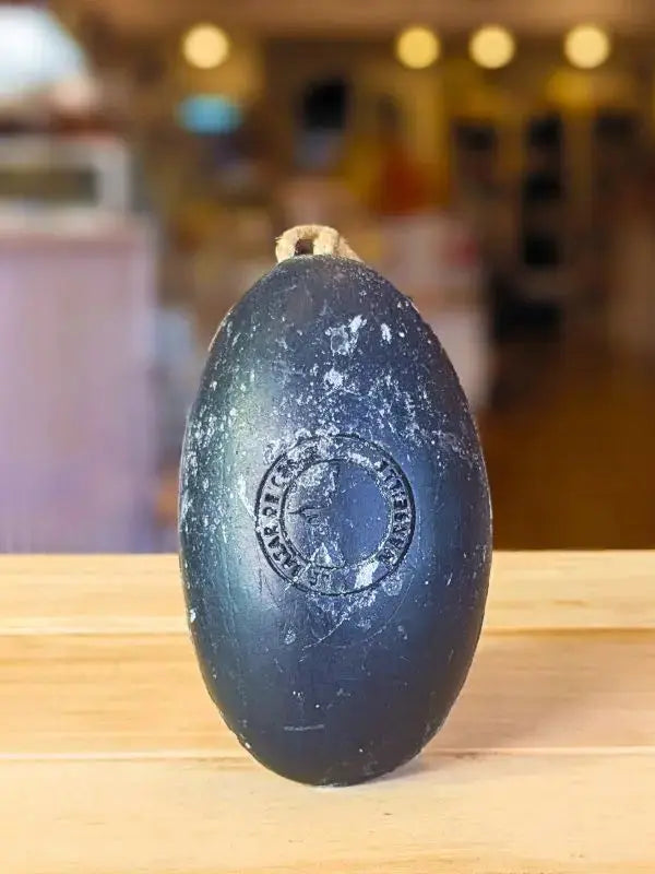Savon de Marseille cordé au Charbon - Le Bazar De César